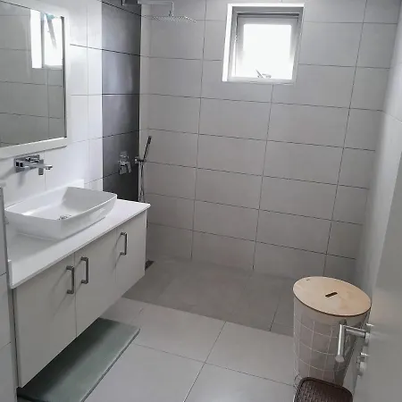 Joli Appartement Neuf Route Cotiere Grand Baie Exterior photo